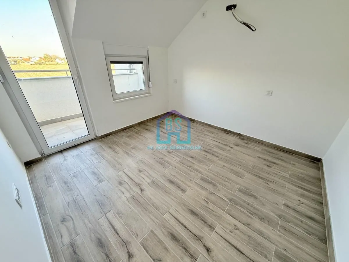 Prodaja, trosoban stan, 86m², Veternička rampa, Novi Sad Sve Podlokacije