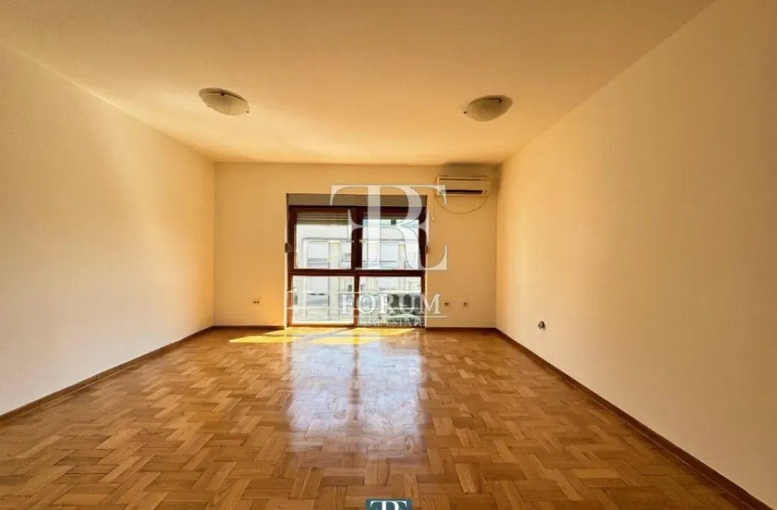 Sale, studio apartment, 30m², Tološi, Podgorica