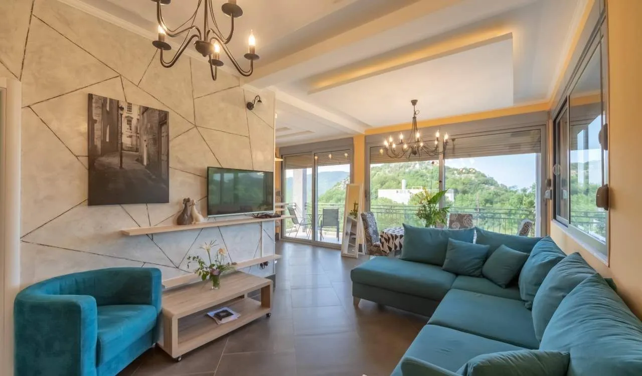 Prodaja, kuća, 274m², Buljarica, Budva