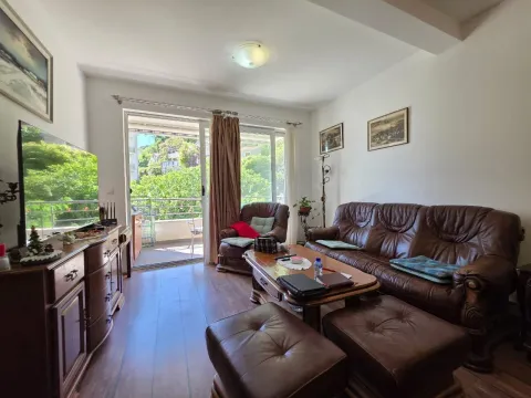 Sale, two bedroom apartment, 56m², Bečići, Budva