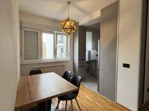 Izdavanje, dvosoban stan, 50m², Lekino Brdo, Voždovac Sve Podlokacije - image 3