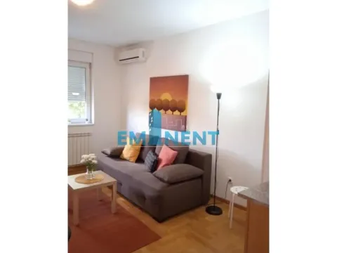 Izdavanje, dvosoban stan, 48m², Uciteljsko Naselje, Zvezdara Sve Podlokacije - image 2