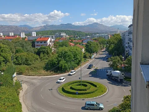 Sale, two bedroom apartment, 87m², Preko Morače, Podgorica - image 10