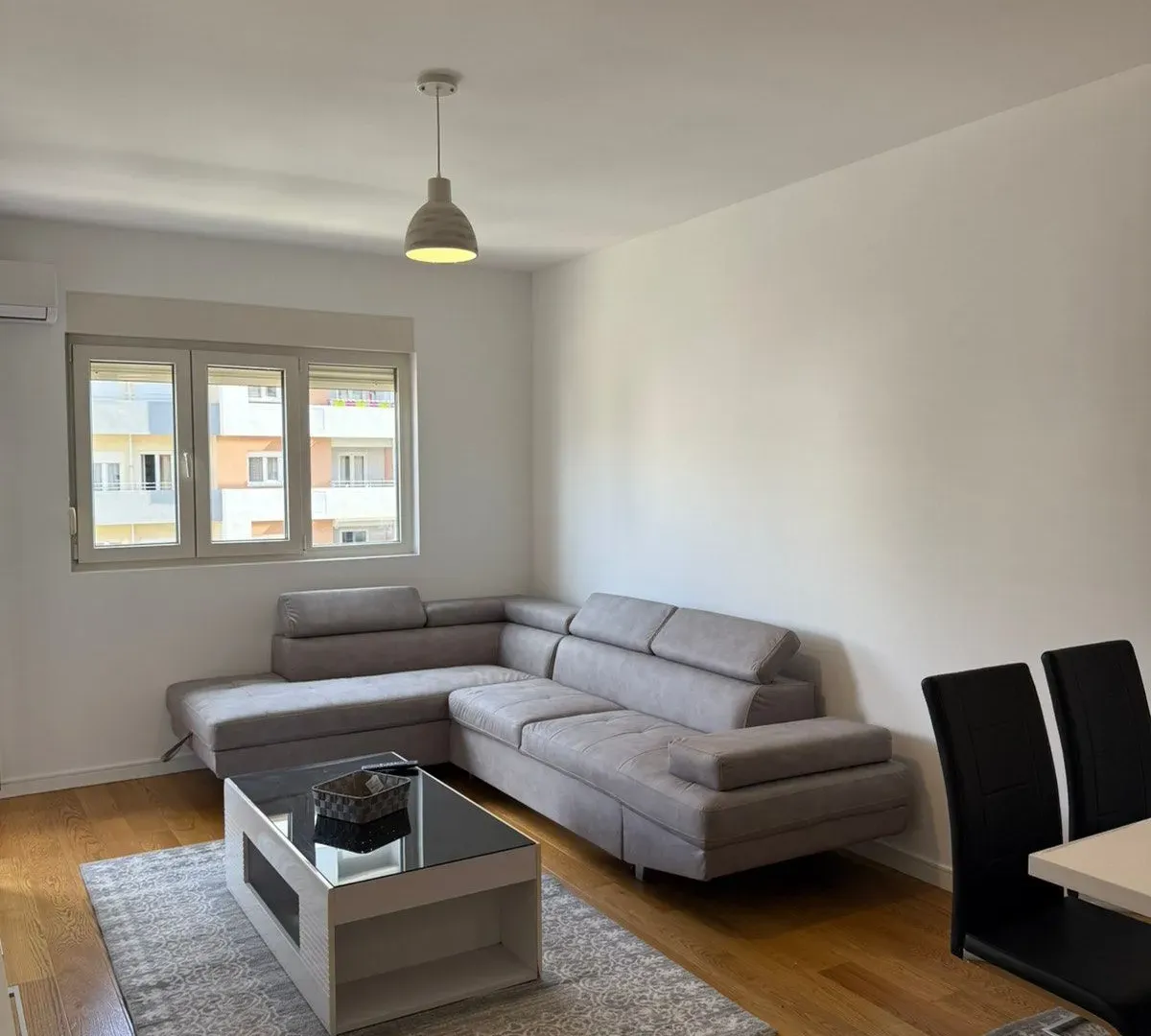 Rent, apartment, 69m², Central Point, Podgorica
