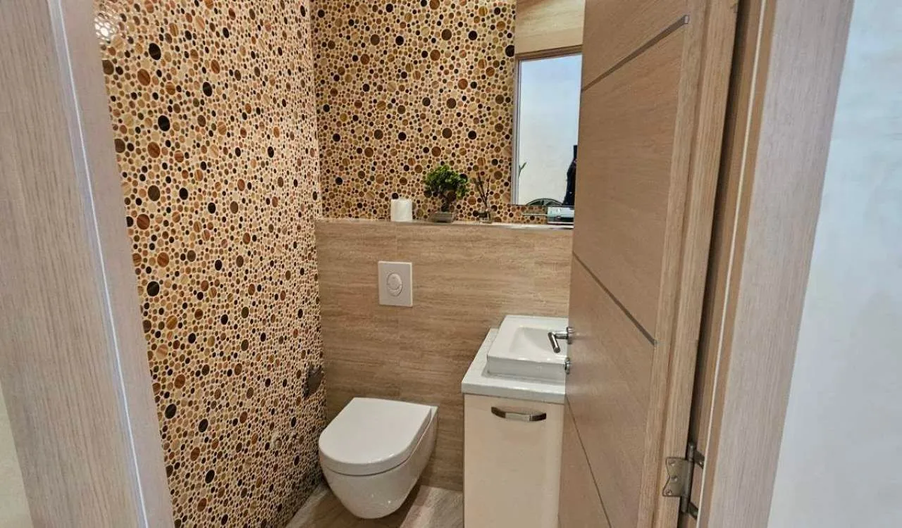 Sale, two bedroom apartment, 104m², Centar, Budva
