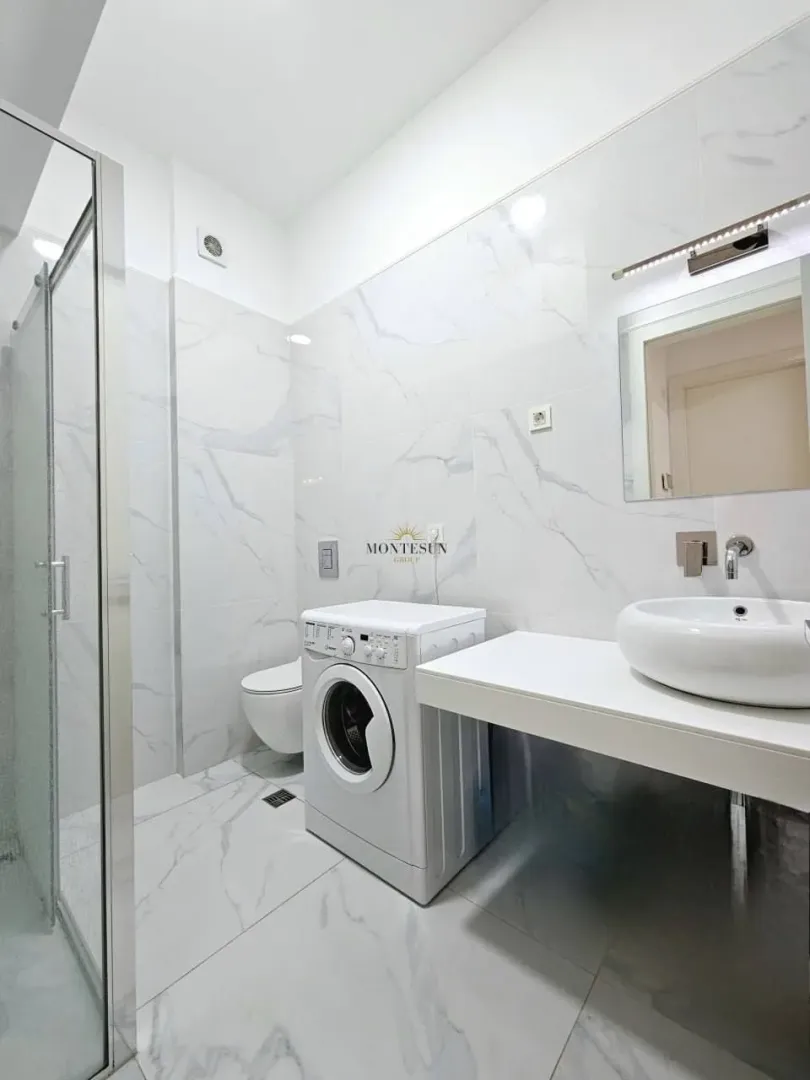 Rent, two bedroom apartment, 55m², Bečići, Budva