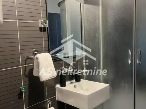 Izdavanje, dvosoban stan, 54m², Kalenić Pijaca, Vračar Sve Podlokacije - image 10