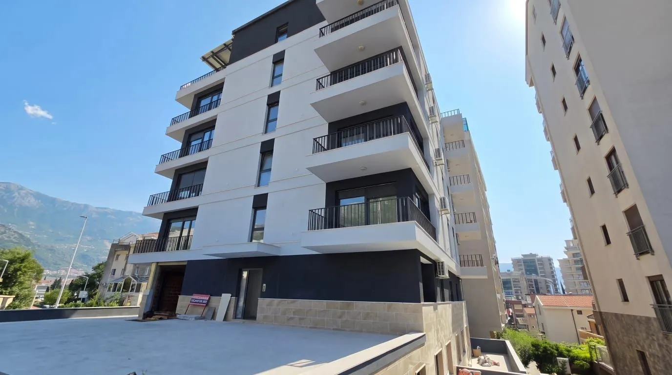 Prodaja, jednosoban stan, 53m², Budva, Crna Gora