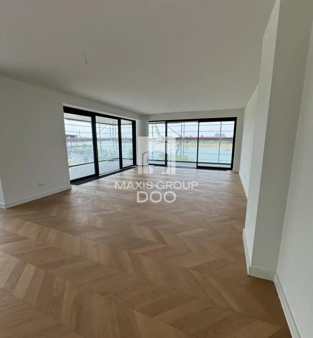 Prodaja, dvosoban stan, 79m², Savski Venac, Beograd