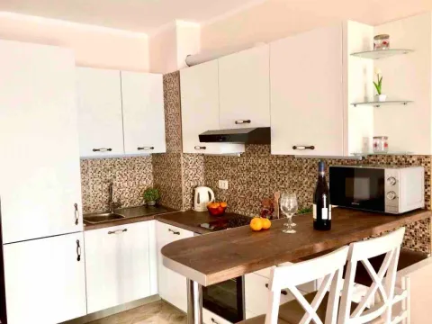 Prodaja, dvosoban stan, 75m², Dobra Voda, Budva - image 15
