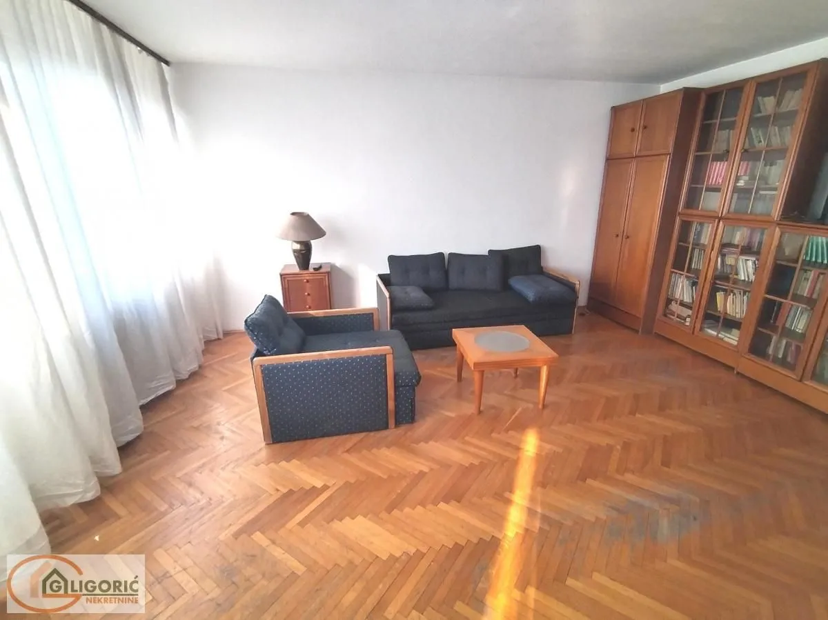Sale, three bedroom apartment, 77m², Šumice, Beograd