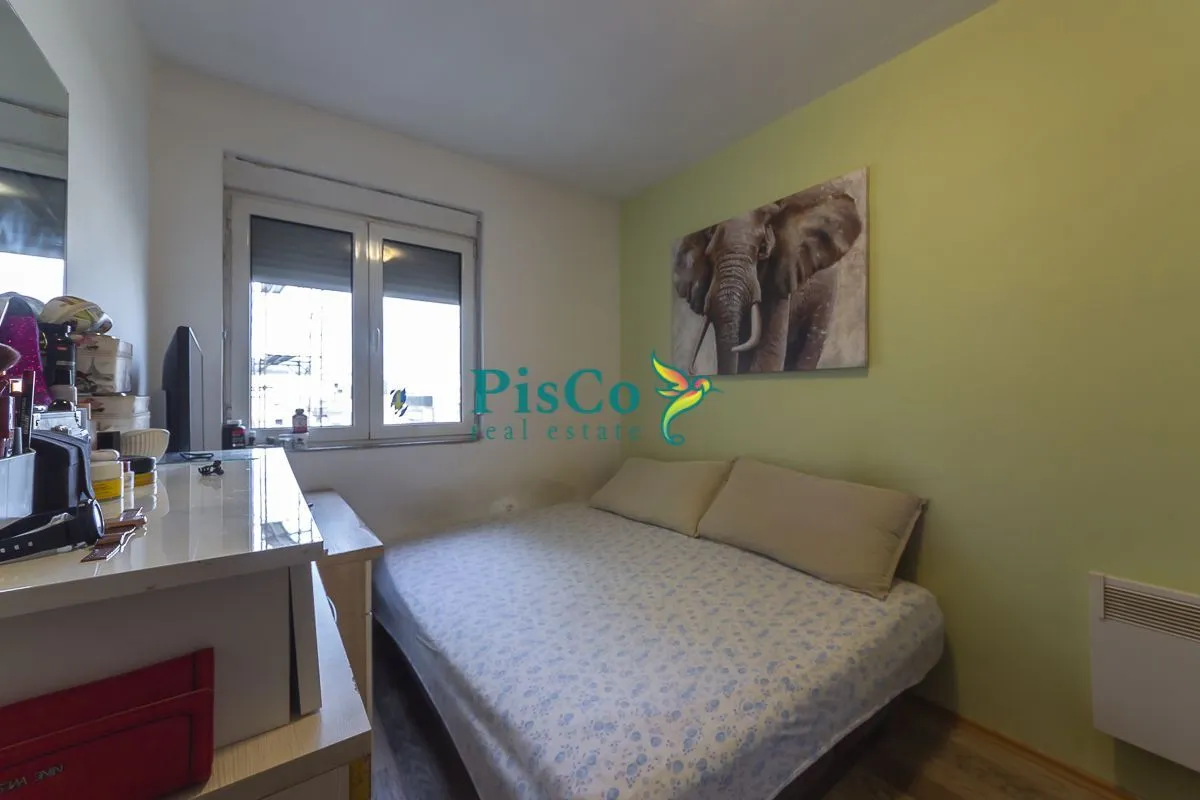 Prodaja, dvosoban stan, 76m², Gintaš, Podgorica