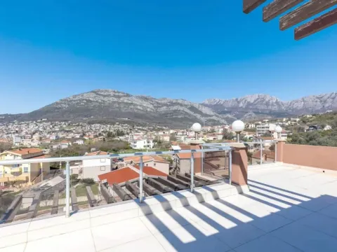 Sale, house, 221m², Bjeliši, Bar