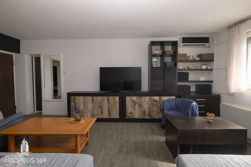 Sale, two bedroom apartment, 62m², Karaburma, Palilula Sve Podlokacije