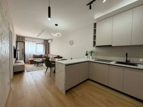 Sale, two bedroom apartment, 71m², Bečići, Budva