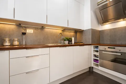 Rent, two bedroom apartment, 75m², Gorica C, Podgorica - image 24