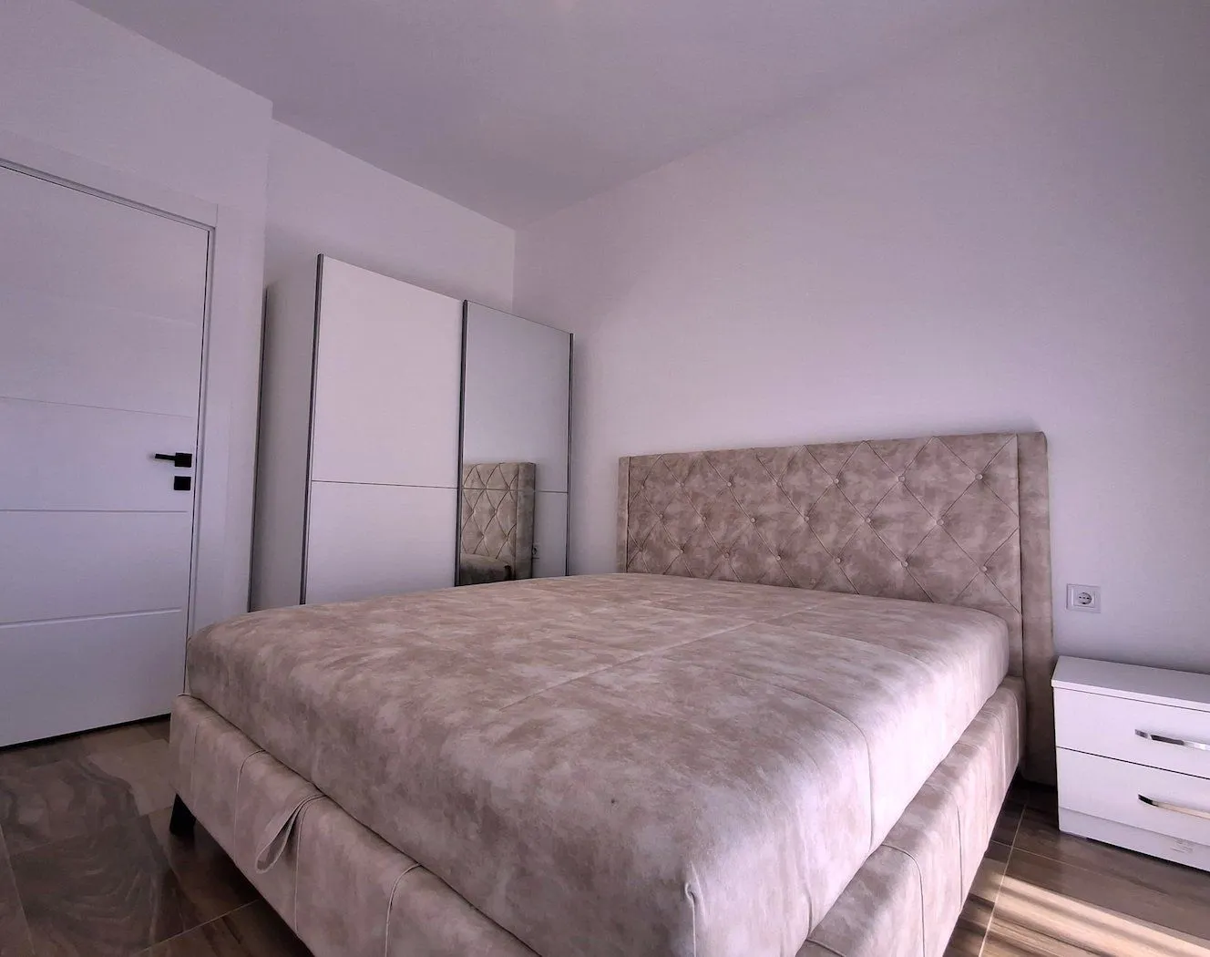 Rent, apartment, 76m², Krivi Most, Podgorica
