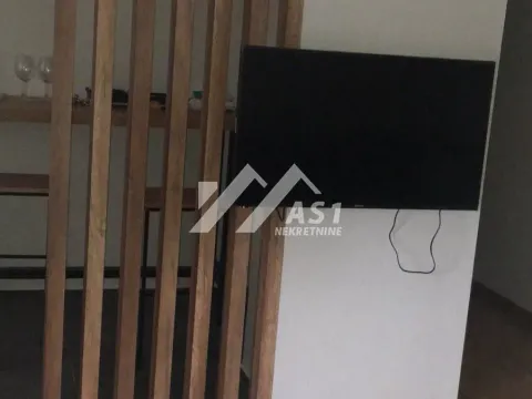 Izdavanje, jednosoban stan, 33m², Liman 1, Novi Sad Sve Podlokacije - image 2
