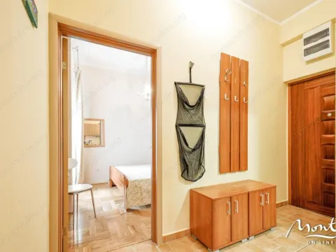 Prodaja, dvosoban stan, 64m², Budva, Crna Gora - image 3