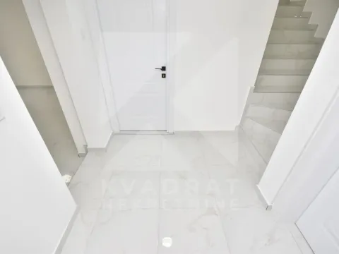 Rent, office space, 74m², Zabjelo, Podgorica - image 7