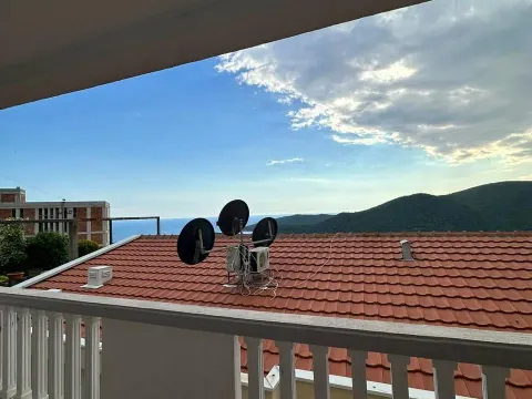 Rent, three bedroom apartment, 120m², Prijevor, Budva - image 3