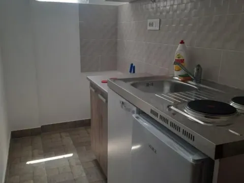 Prodaja, jednosoban stan, 88m², Ulcinj, Crna Gora - image 8