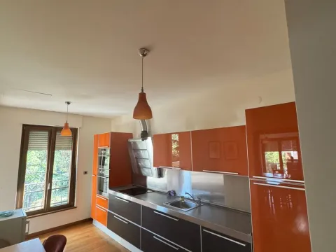 Izdavanje, trosoban stan, 130m², Kruševac, Podgorica - image 3