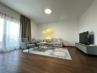 Izdavanje, četvorosoban stan, 135m², Master Kvart, Podgorica - image 1