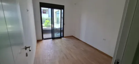 Prodaja, jednosoban stan, 39m², Donja Gorica, Podgorica - image 9
