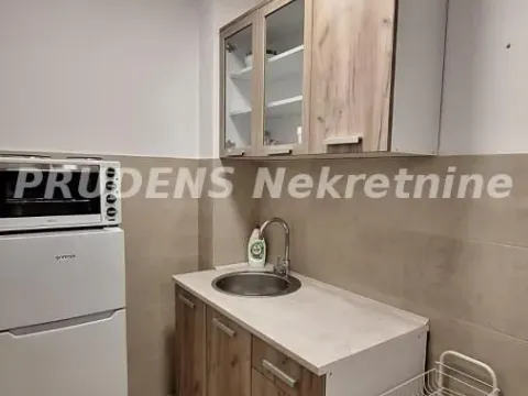 Izdavanje, jednosoban stan, 35m², Vračar Sve Podlokacije, Beograd - image 6