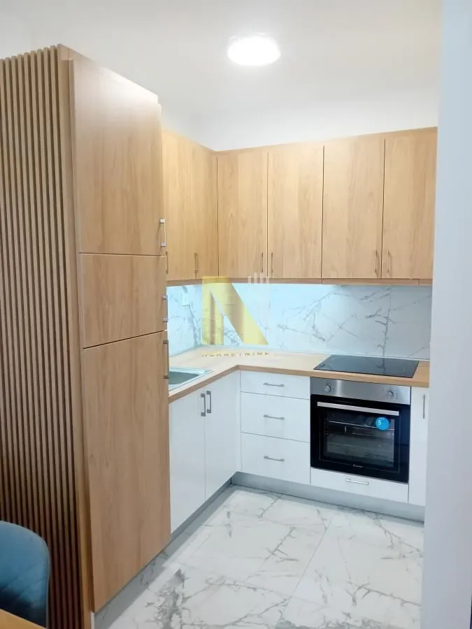 Izdavanje, dvosoban stan, 40m², Avijatičarsko naselje, Novi Sad Sve Podlokacije