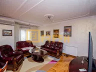 Izdavanje, dvosoban stan, 100m², Centar, Podgorica - image 2