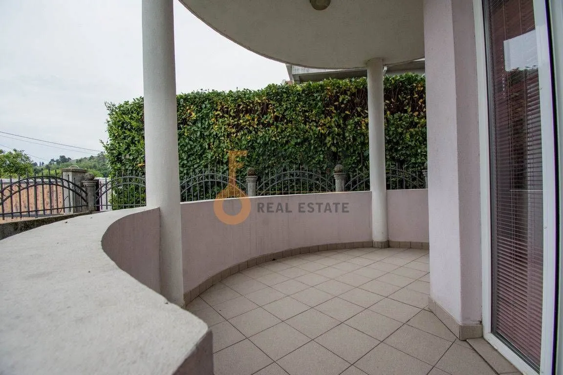 Rent, three bedroom apartment, 140m², Zabjelo, Podgorica