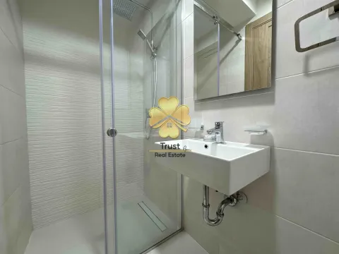 Izdavanje, dvosoban stan, 75m², Master Kvart, Podgorica - image 10