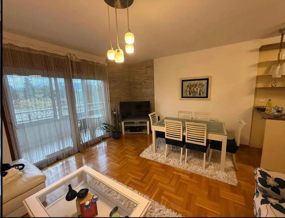 Prodaja, dvosoban stan, 69m², Zabjelo, Podgorica