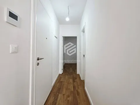 Rent, one bedroom apartment, 42m², Šušanj, Bar - image 4