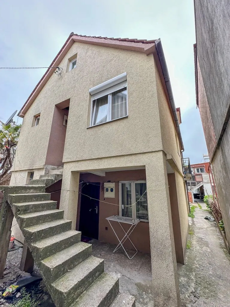 Prodaja, kuća, 126m², Drač, Podgorica