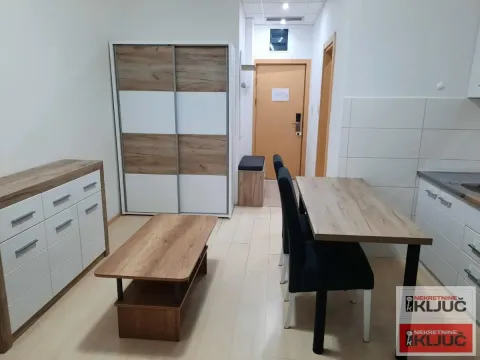 Izdavanje, garsonjera, 21m², Novo naselje, Novi Sad - image 4