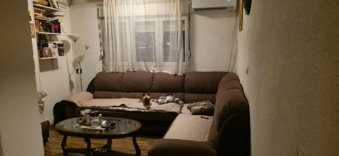 Izdavanje, jednosoban stan, 36m², Pejton, Podgorica