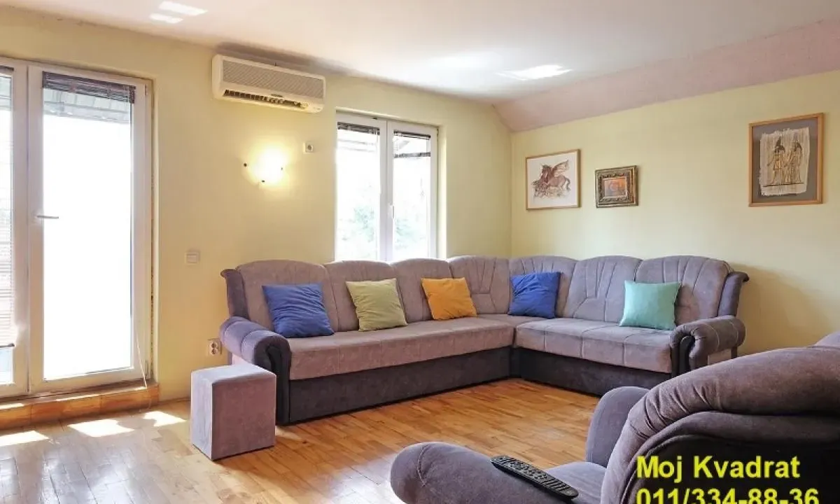 Prodaja, četvorosoban stan, 93m², Galenika, Beograd