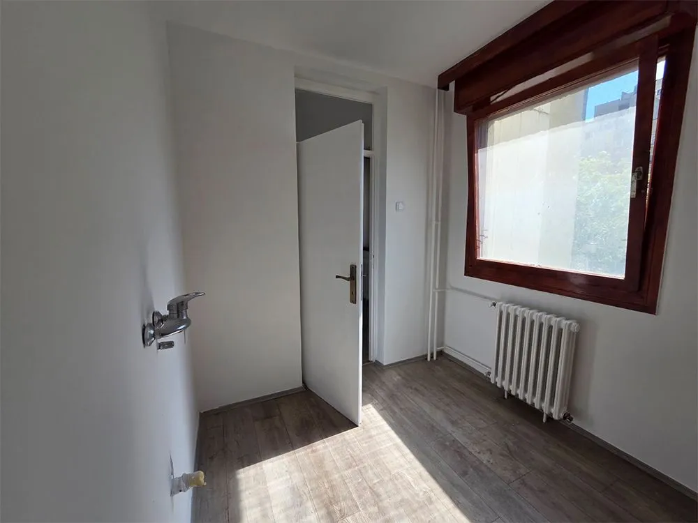 Prodaja, jednosoban stan, 41m², Novi Beograd Blok 61, Novi Beograd Sve Podlokacije