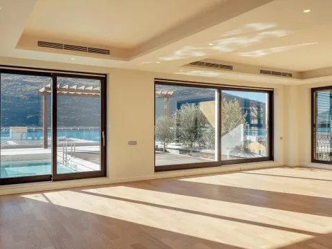 Prodaja, trosoban stan, 382m², Portonovi, Herceg Novi - image 8