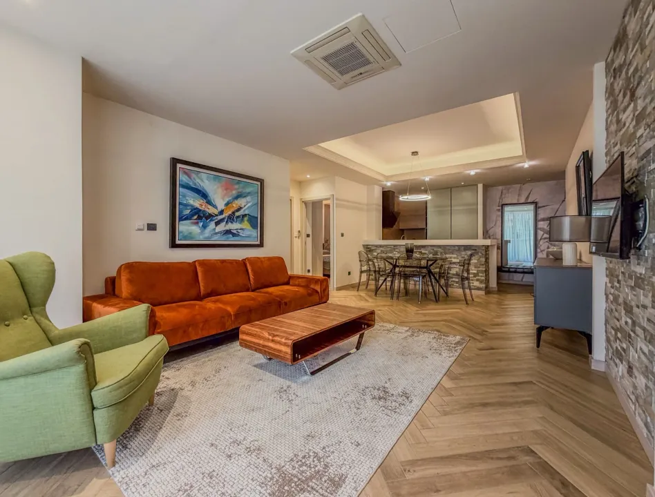 Prodaja, dvosoban stan, 87m², Rozino, Budva