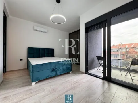 Izdavanje, kuća, 150m², Donja Gorica, Podgorica - image 11