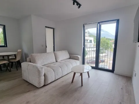Prodaja, jednosoban stan, 38m², Dobrota, Kotor - image 7