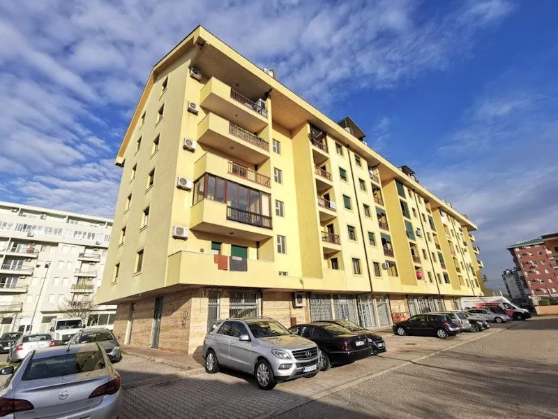 Rent, one bedroom apartment, 50m², Stari Aerodrom, Podgorica