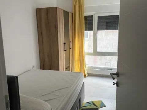 Izdavanje, trosoban stan, 54m², Medijana, Niš - image 18