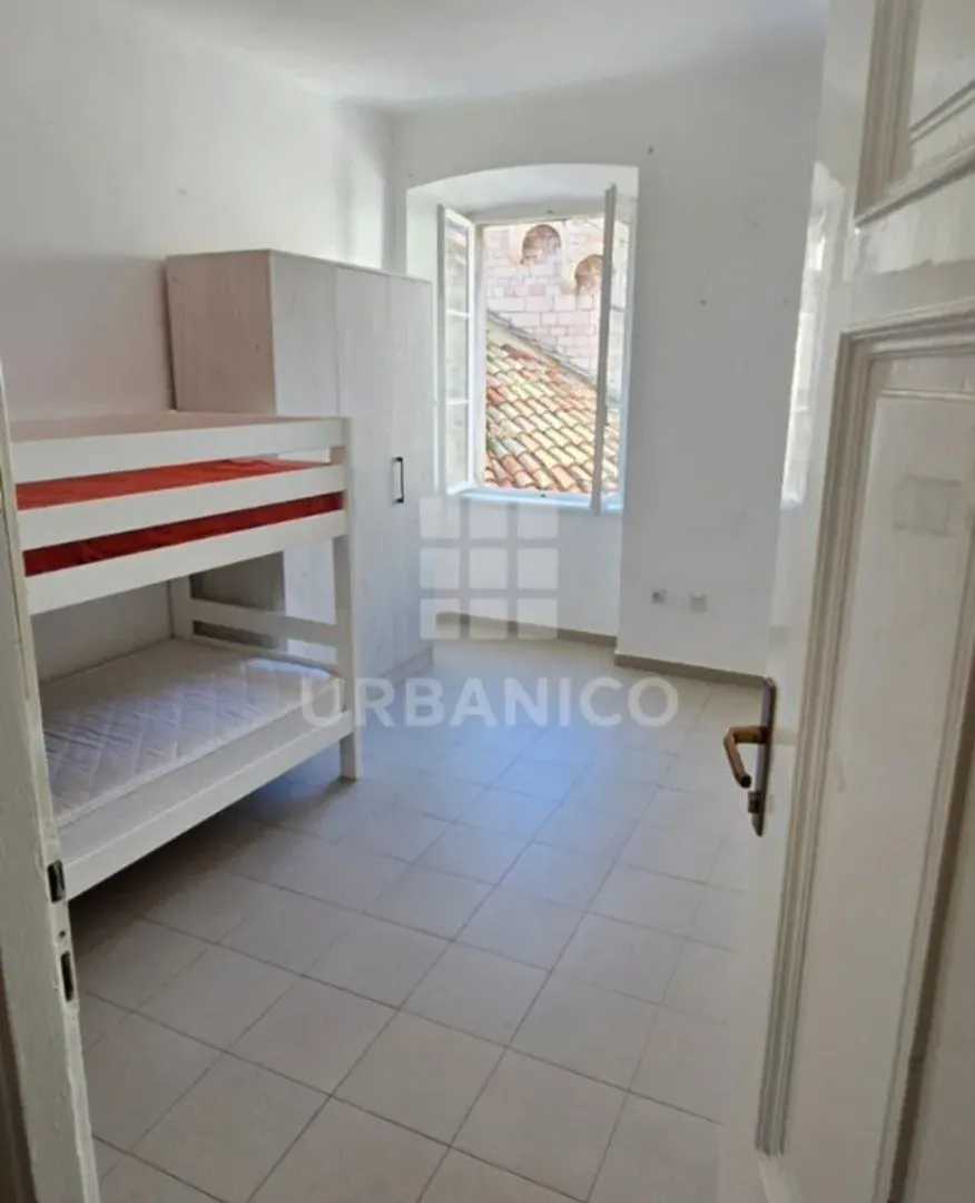 Prodaja, trosoban stan, 72m², Stari Grad Kotor, Kotor