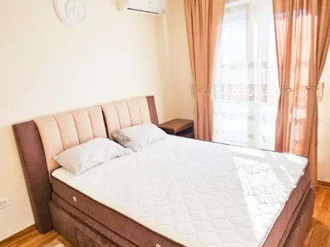 Izdavanje, dvosoban stan, 64m², City Kvart, Podgorica - image 4