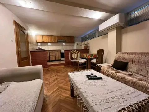 Izdavanje, dvosoban stan, 56m², Preko Morače, Podgorica - image 2